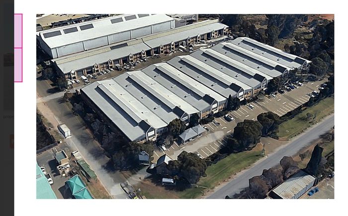 Industrial units for rent in Boksburg Central with secure access and utilities.