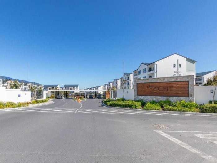 For Sale: 2-Bedroom Apartment in De Zicht Estate with Lifestyle Amenities and Security.