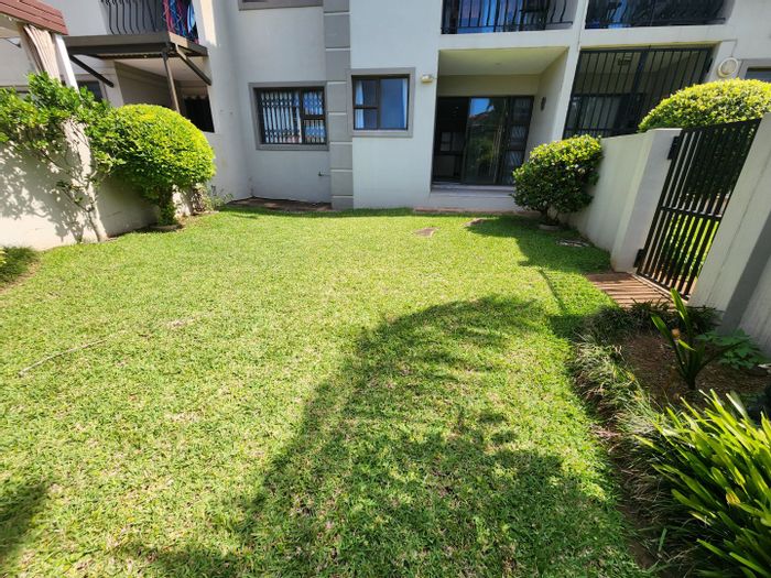 Illovo Beach Apartment For Sale: 2 Bedrooms, private garden, sea views, secure garage.