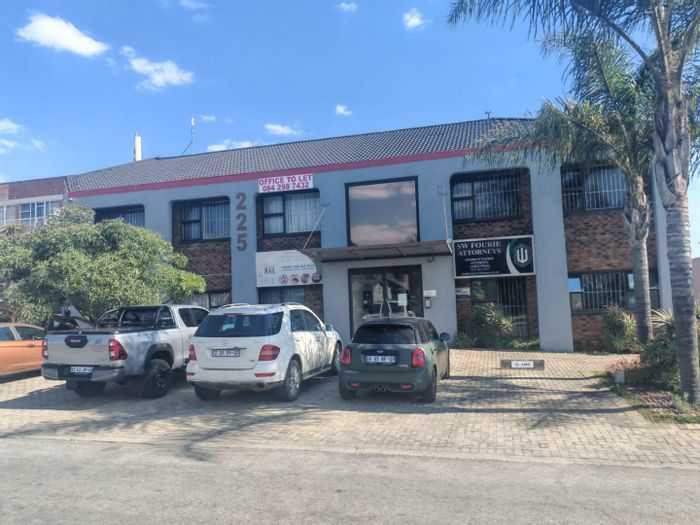 Commercial Office Space To Rent in Farrar Park with 24-Hour Security and Wi-Fi.