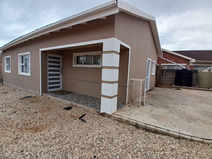 Property #2262541, House for sale in Uitenhage Upper Central