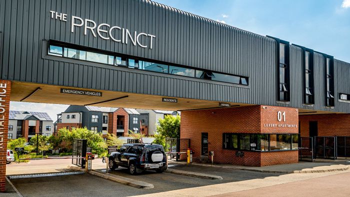 Stylish Apartment for Rent at The Precinct: Free Internet & Load-Shedding Solutions!