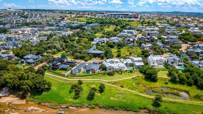 Vacant Residential Land for Sale in Helderfontein Estate with Scenic Amenities