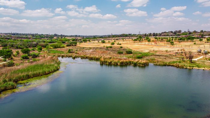 Prime Vacant Land for Sale in Fourways with Access to Exclusive Amenities