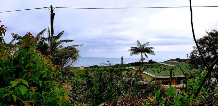 Vacant Land Residential in Hibberdene Central For Sale, close to beach and amenities.