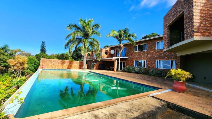 Stunning 5-Bedroom House for Sale in Umtentweni with Sea Views and Pool!