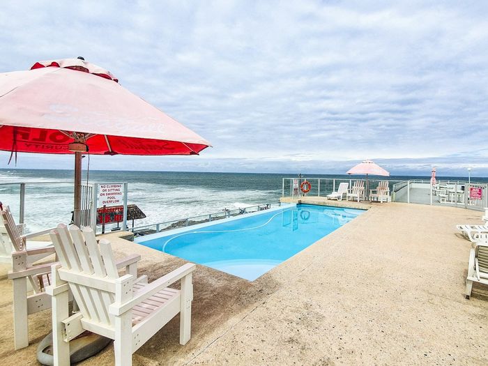 Margate Central Apartment For Sale: Beach Access, Pool, and Stunning Sea Views!