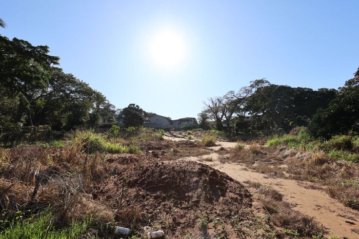 Prime Umtentweni Vacant Land for Sale – Build Your Dream Home Near Beach!