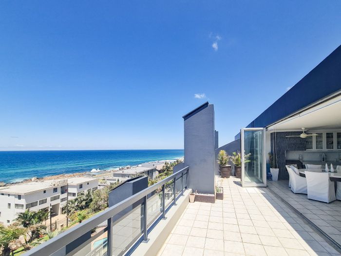 Stunning Uvongo Apartment for Sale: Steps from Beach, Secure Complex, Great Amenities!