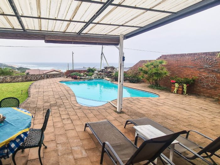 Spacious Southport House with Ocean Views, Pool, Flatlet, and Family-Friendly Yard!