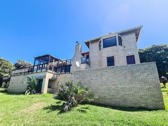 Stunning Sea View Townhouse in Woodgrange – For Sale with Eco-Friendly Amenities!