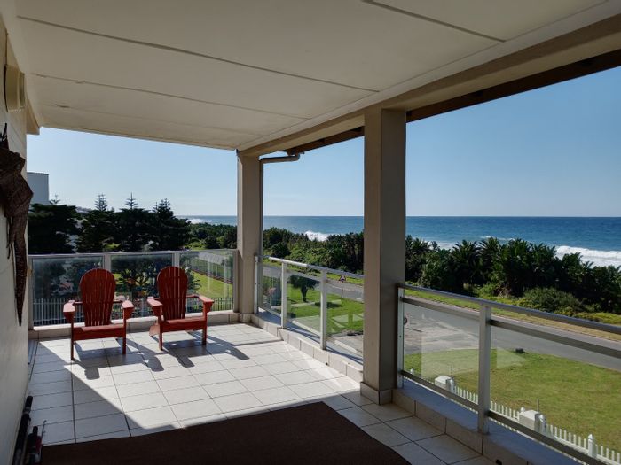 Stunning Uvongo Apartment for Sale with Ocean Views and Beach Access!