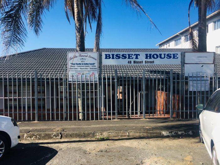 Commercial Property for Sale in Port Shepstone Central - Ideal Investment Opportunity!
