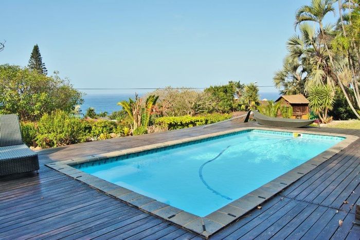 Stunning Manaba Beach House For Sale: Sea Views, Spacious Living, Excellent Security!