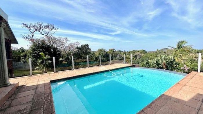 Stunning Ramsgate House for Sale: Sea Views, Pool, and Spacious Living!