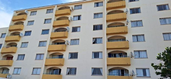 3-Bedroom Ocean View Apartment For Sale in Port Shepstone Central with Pool Access