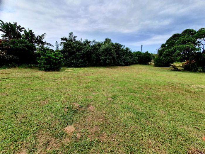 Vacant Land for Sale in Woodgrange - Beachfront Road with Ocean Views!