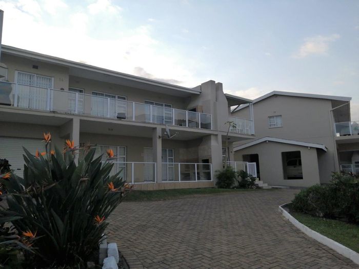 Stunning Uvongo Apartment For Sale: Sea Views, Pool, Braai Area, Pet Friendly!