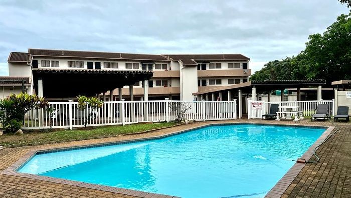 Manaba Beach Apartment for Sale: Stunning Sea Views, Pool & Family Amenities!