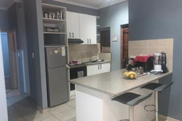 For Sale: House in Weltevreden Valley with 3 bedrooms, secure garden, garage.