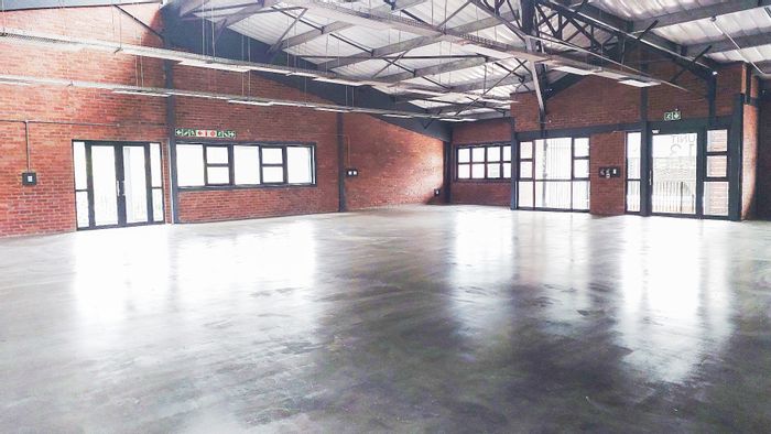 Commercial space to rent in Fourways: offices, showrooms, and warehousing available.