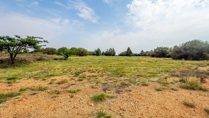 Blue Hills Equestrian Estate For Sale: Vacant land with security, parks, and trails.