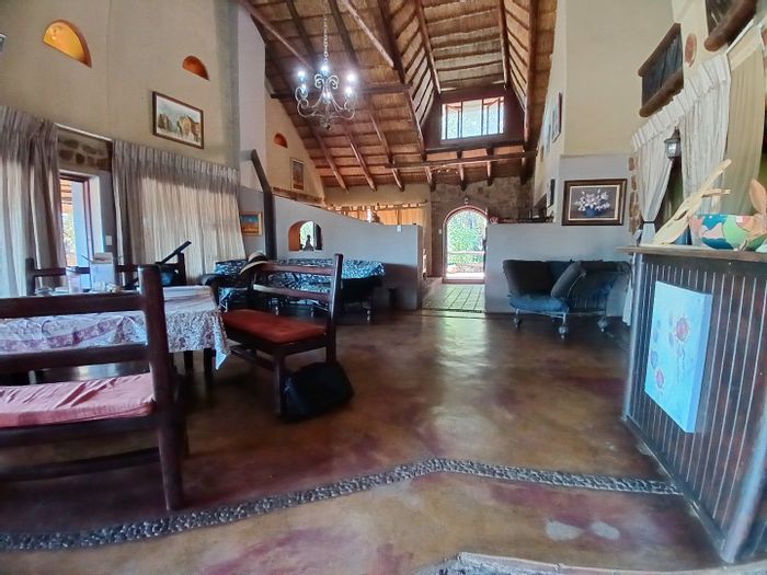 Riverside Estate Farm For Sale: 22 hectares, multiple buildings, hangar, and views.