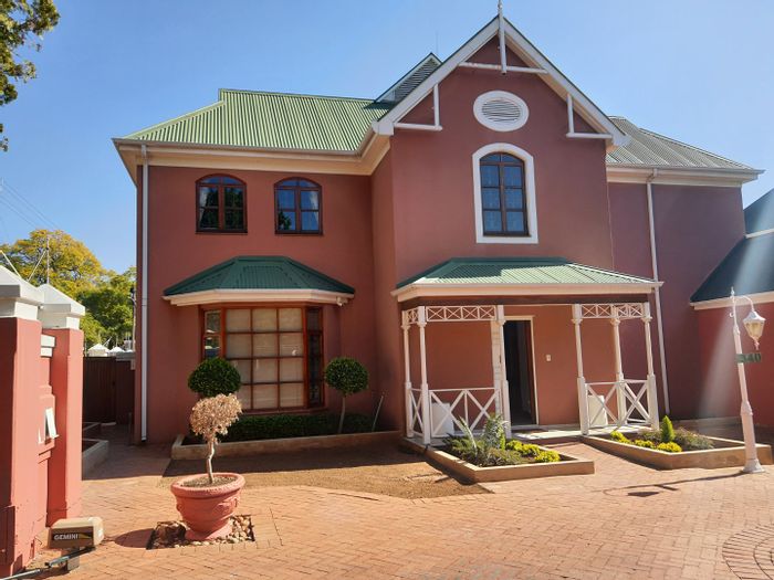 Brooklyn House For Sale: 3 Bedrooms, security, flatlet, private garden, ample parking.