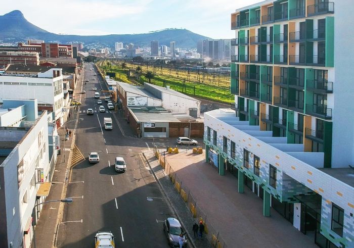 Woodstock Apartment For Sale: Prime location, tax benefits, rental management options available.