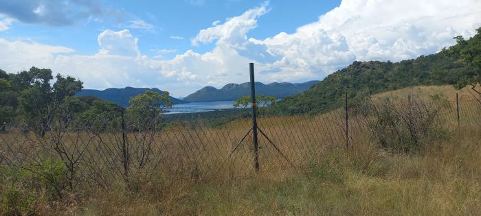 5ha farm for sale in Broederstroom with dam views and investment potential.