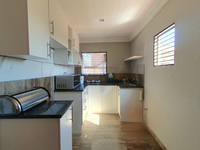 For Sale: House in Mabopane Central with 3 bedrooms, spacious yard, and amenities nearby.