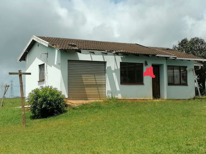 For Sale: House in Empangeni Rural with 4 rooms, garage, and business potential.