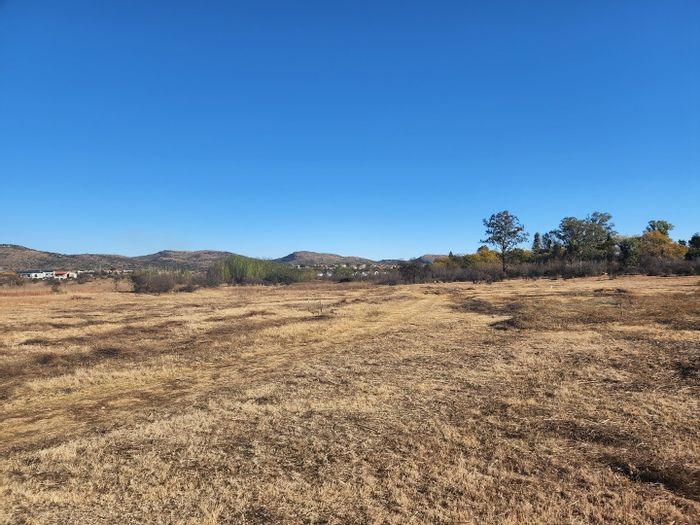 La Camargue Private Country Estate For Sale: Vacant Land with wildlife, trails, and clubhouse.