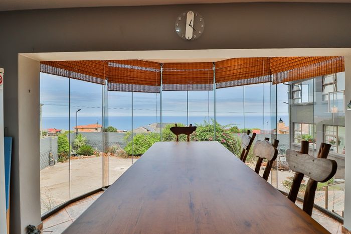 For Sale: Spacious Dana Bay house with 6 en-suite bedrooms and ocean views.