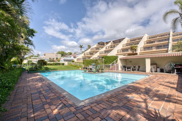 Umhlanga Central Apartment For Sale: 3 bedrooms, pool, garage, short-term rental allowed.