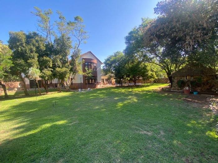 Irene House For Sale: Spacious entertainment areas, pool, garden, and dual studies.