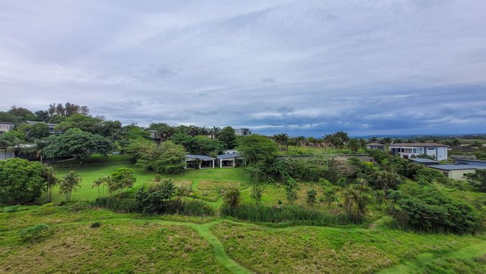 House To Rent in Palm Lakes Estate: 4 bedrooms, pool, study nook, and trails.