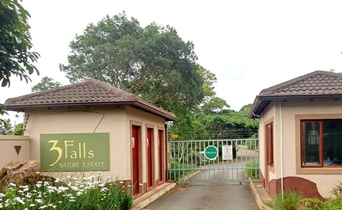 Fully furnished house in Waterfall, secure estate with amenities and nature trails.