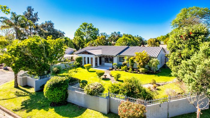 For Sale: House in Heather Park with gourmet kitchen, double garage, and versatile fourth bedroom.