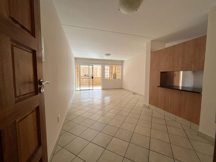 Celtisdal Apartment To Rent: 3 Bedrooms, Private Laundry, Garage, Pool, 24/7 Security.