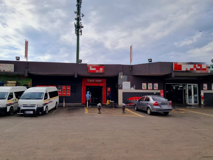 Leondale Commercial Property For Sale: Established rentals, corner location, secure leases.