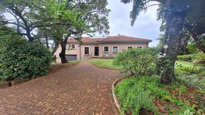Ramsgate House For Sale: 3 bedrooms, pool, flatlet, beach proximity, fully furnished.