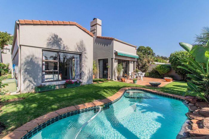 Linksfield Townhouse For Sale: 24-hour security, garden, pool, and double garages.