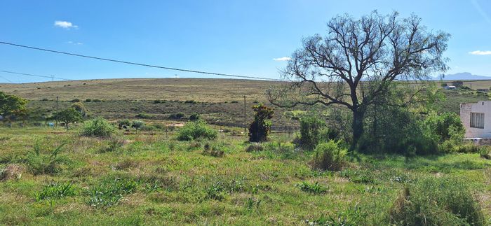 Vacant Land Residential For Sale in Slangrivier: 929 sqm with water access.