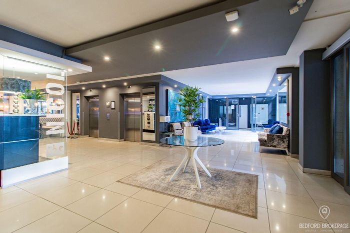 3-bedroom penthouse in Bedfordview Central for sale with pool, gym, and concierge.