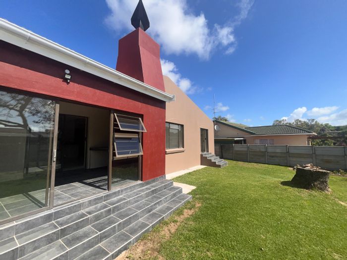 For Sale: House in Aston Bay with indoor braai, bachelor unit, and spacious garden.