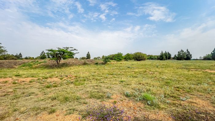 Vacant Land Residential For Sale in Blue Hills: Secure estate, parks, trails, schools.