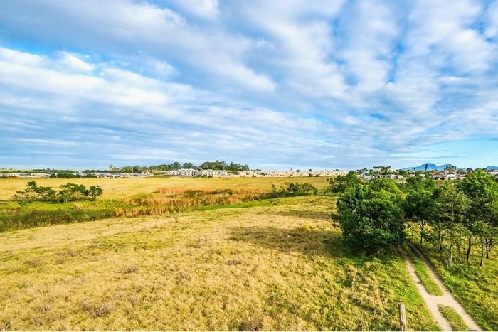 Vacant Land Residential for Sale in Hansmoeskraal AH with development potential and views.