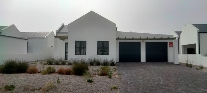 House For Sale in Atlantic Sands Private Estate: Coastal living with diverse recreational options.