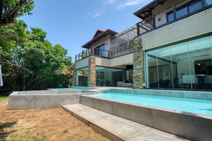 Hilltop Private Estate House For Sale: 5 bedrooms, cinema, gym, pool, secure parking.